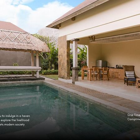 La Berceuse Resort And Villa Nusa Dua By Taritiya Collection Phòng bức ảnh